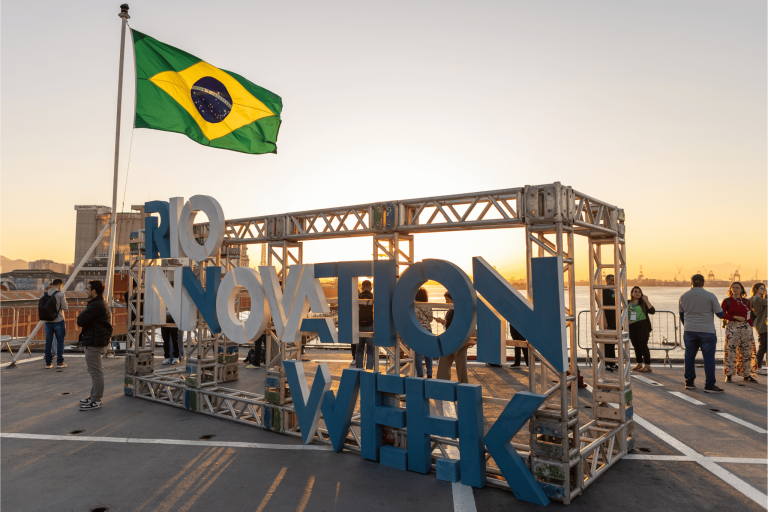 O futuro acontece nas fronteiras: vem aí a edição 2026 do Rio Innovation Week